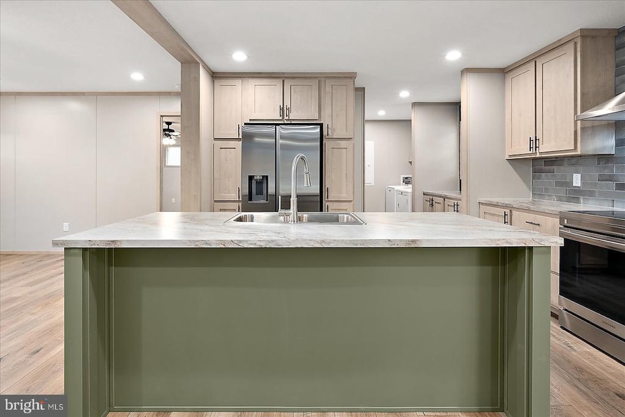  Real Estate for Sale - 10323 Henry Rd #24B in Berlin Photo 17