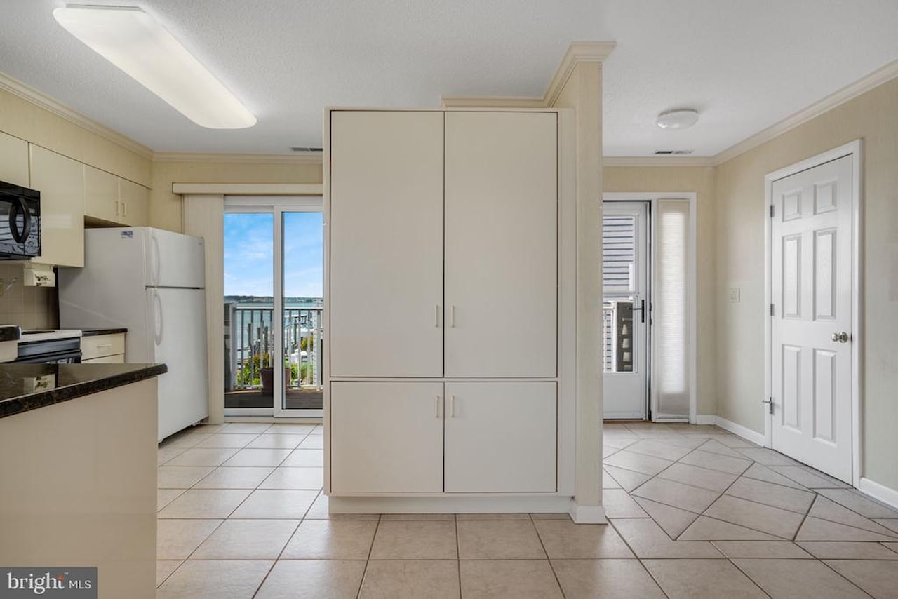 Harbour Island Real Estate for Sale - 415 14th St #55A in Ocean City Photo 19