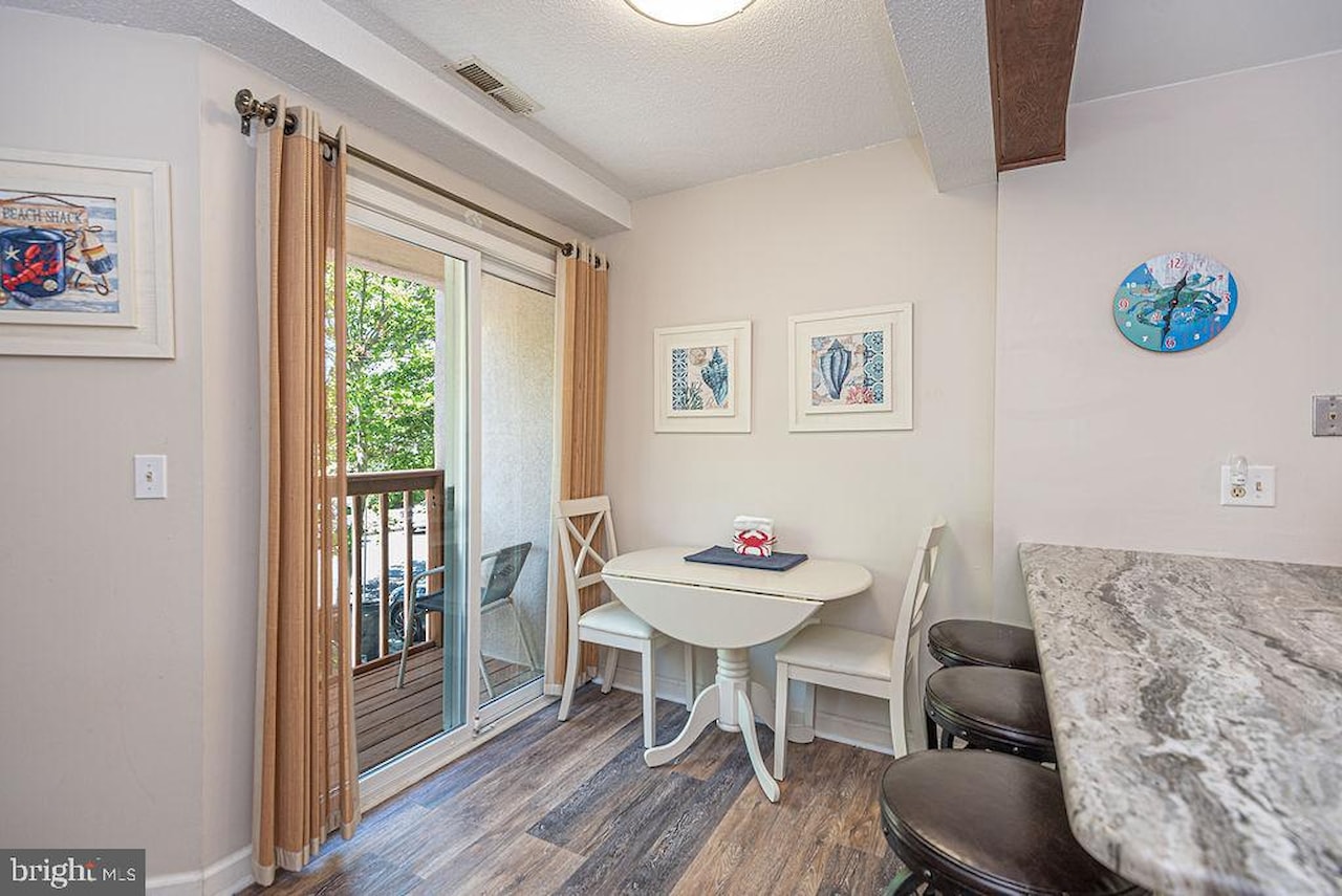 Timberloft Real Estate for Sale - 124 Newport Bay Dr #7 in Ocean City Photo 9