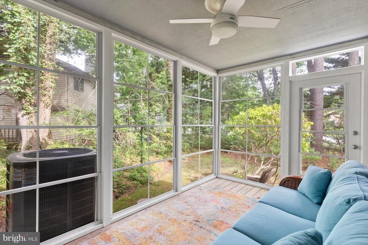 Garfield Station Real Estate for Sale - 422B Garfield Parkway in Bethany Beach Photo 16