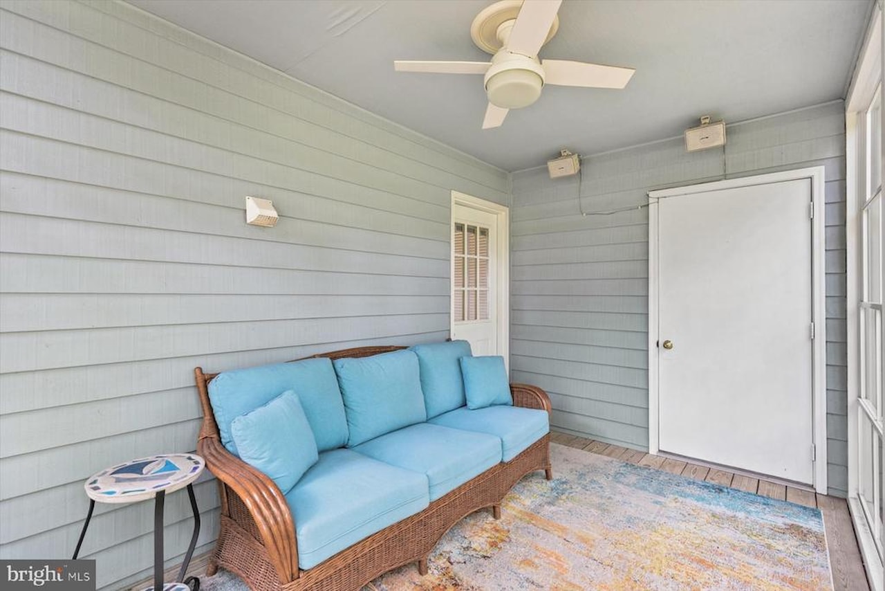 Garfield Station Real Estate for Sale - 422B Garfield Parkway in Bethany Beach Photo 17