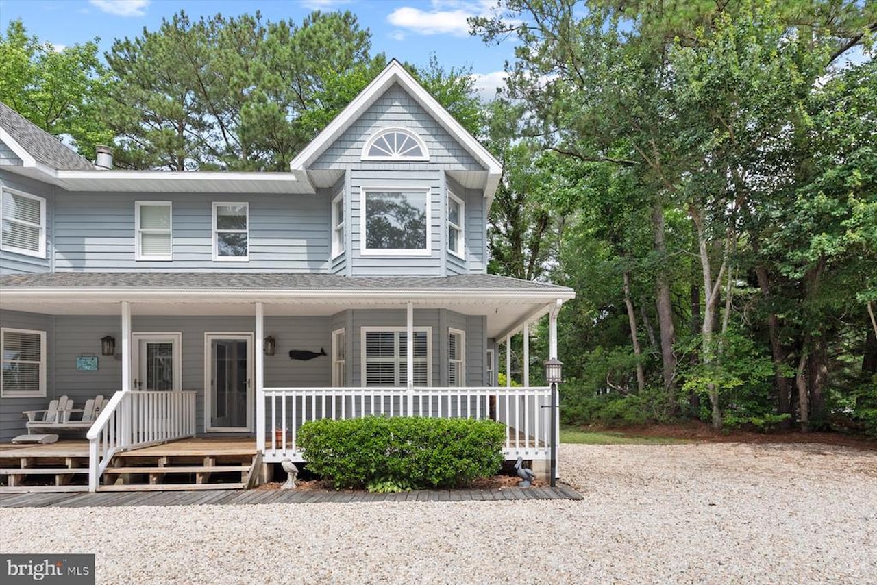 Garfield Station Real Estate for Sale - 422B Garfield Parkway in Bethany Beach Photo 3