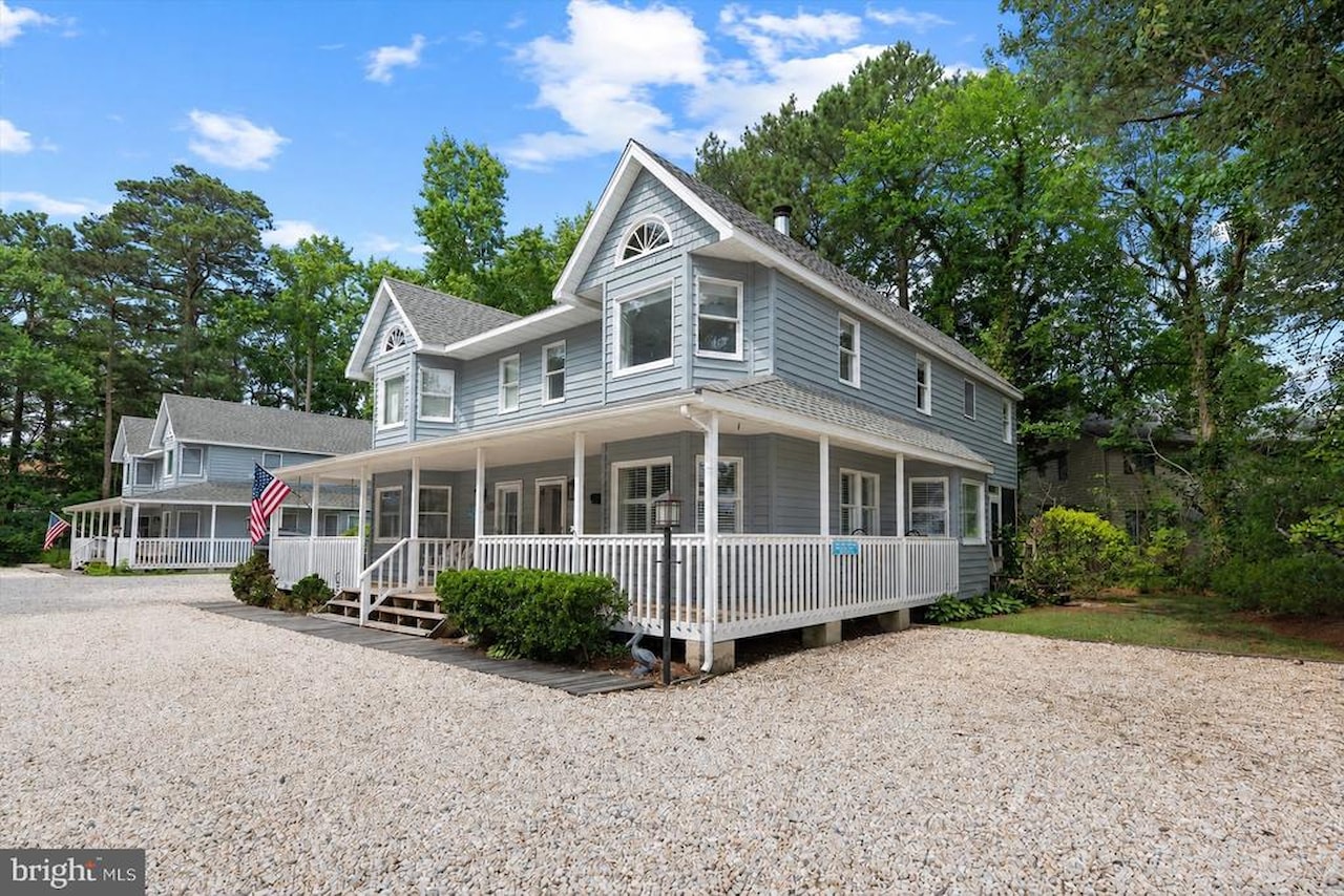 Garfield Station Real Estate for Sale - 422B Garfield Parkway in Bethany Beach