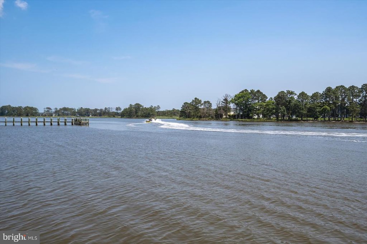  Real Estate for Sale - 11640 Gum Point Rd in Berlin Photo 106