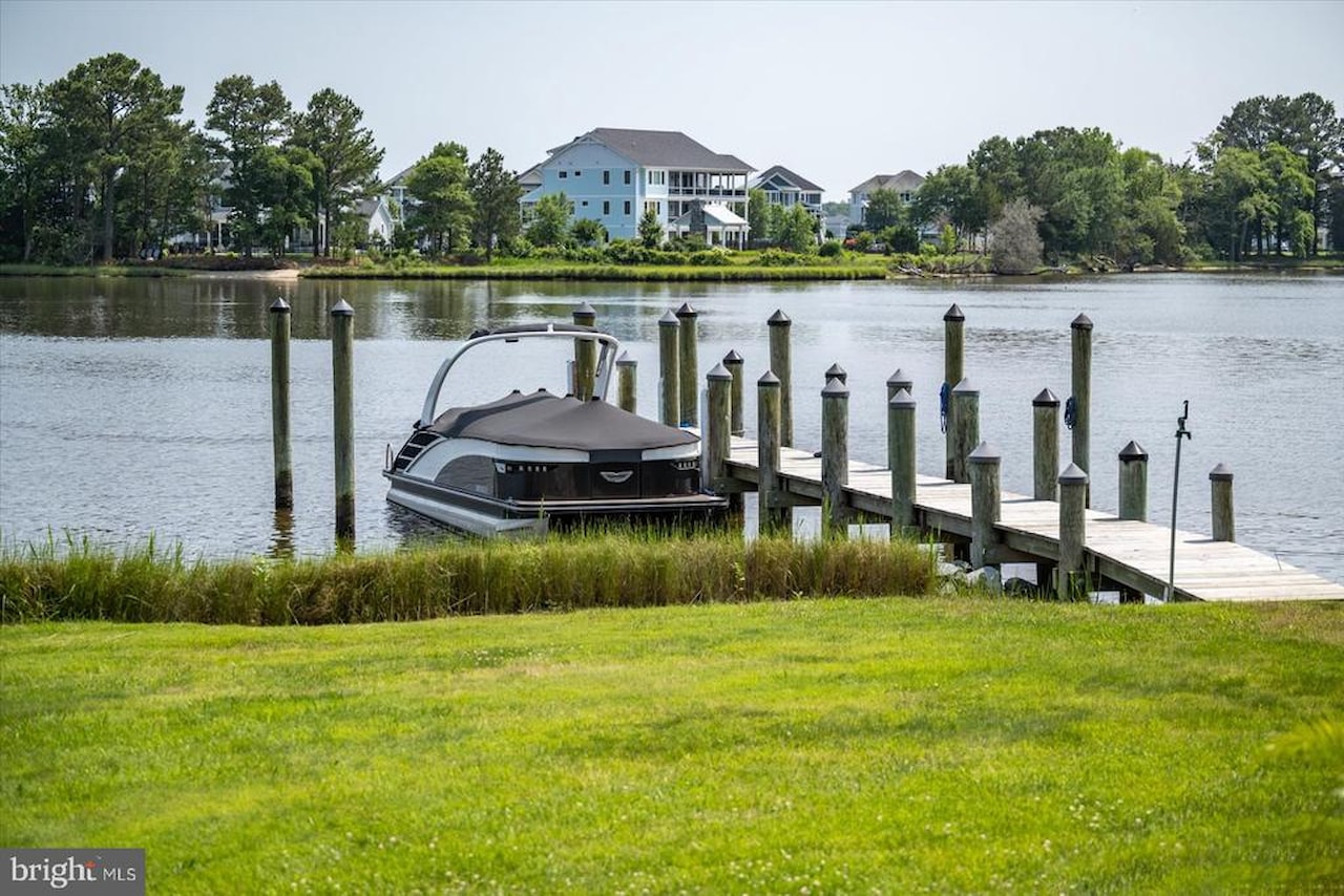  Real Estate for Sale - 11640 Gum Point Rd in Berlin Photo 16