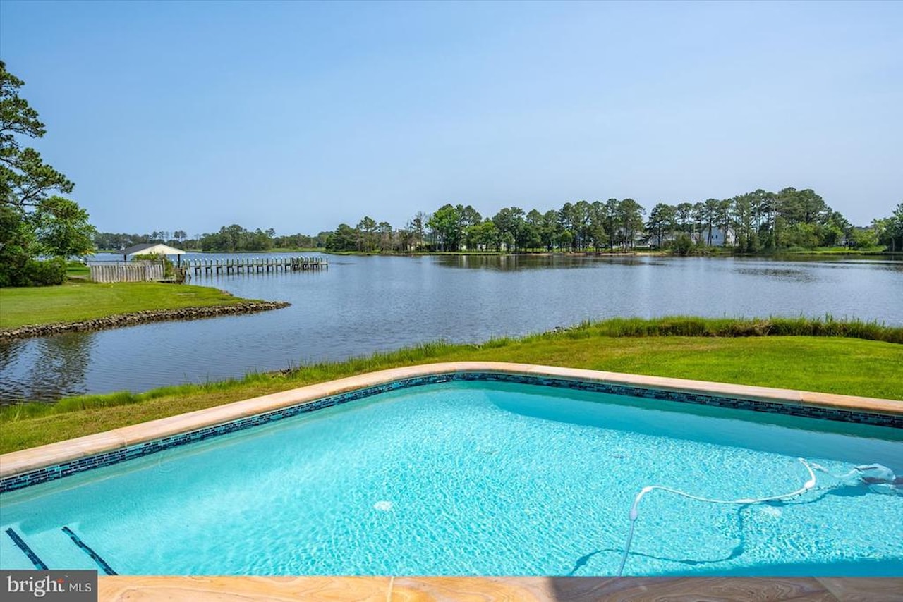  Real Estate for Sale - 11640 Gum Point Rd in Berlin Photo 14