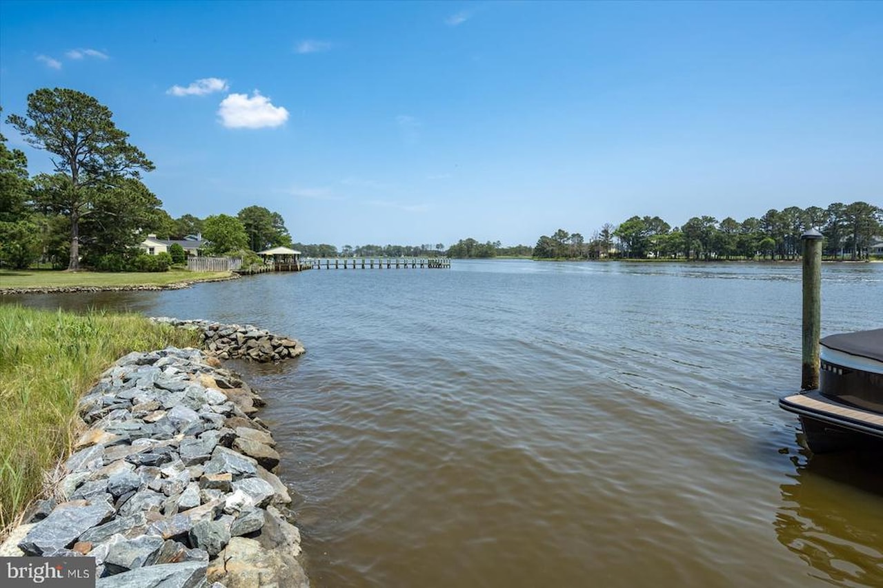  Real Estate for Sale - 11640 Gum Point Rd in Berlin Photo 104