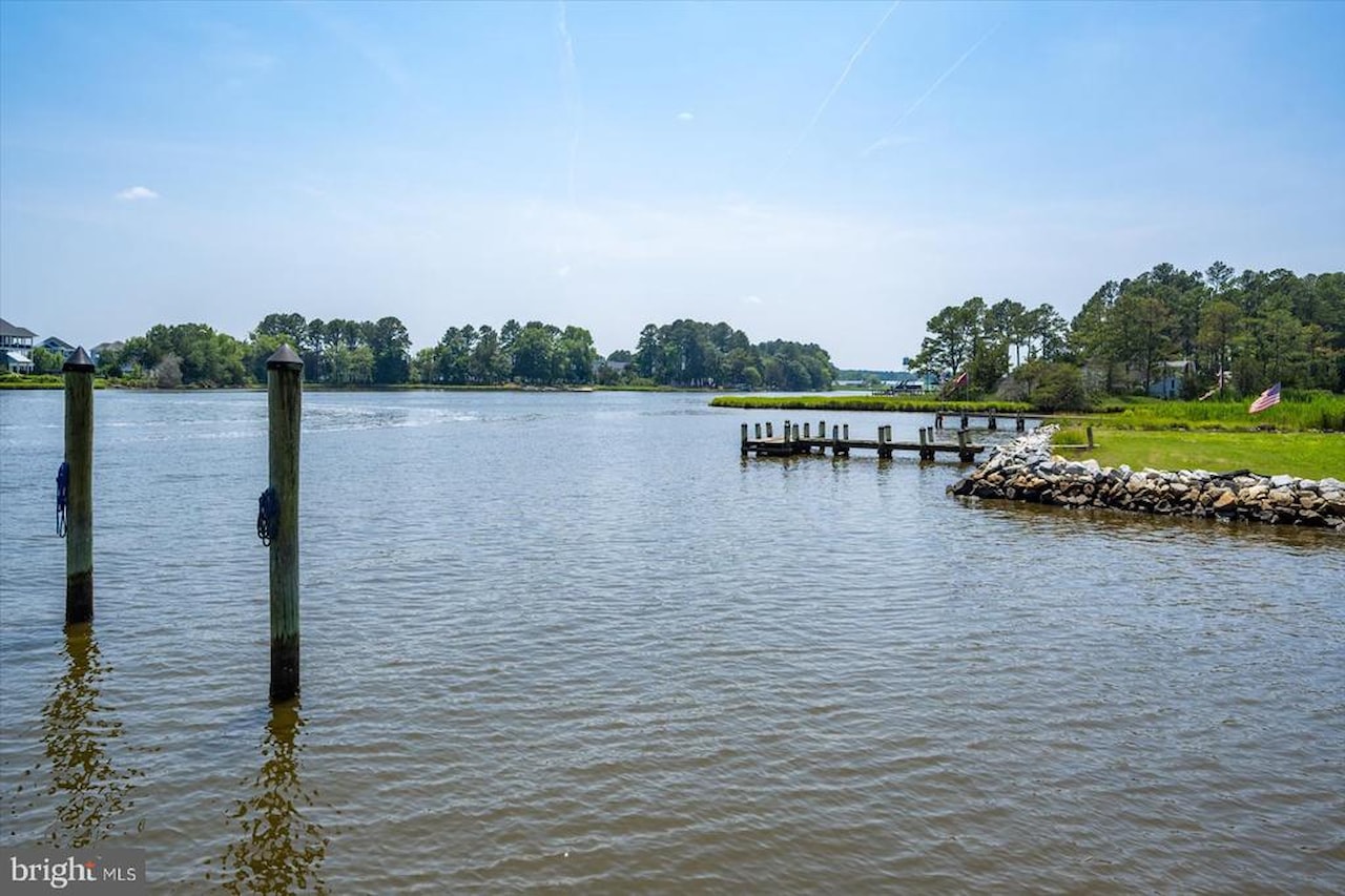  Real Estate for Sale - 11640 Gum Point Rd in Berlin Photo 105