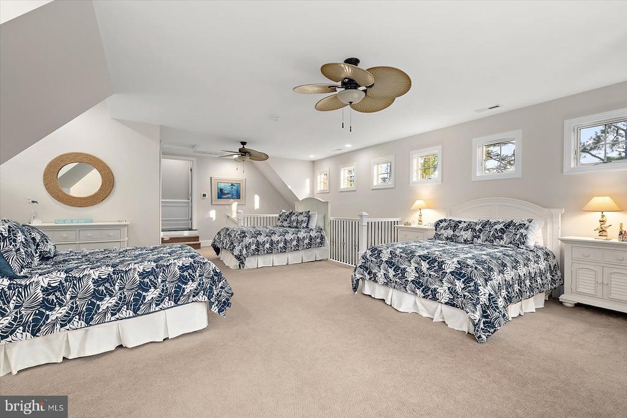  Real Estate for Sale - 11640 Gum Point Rd in Berlin Photo 95