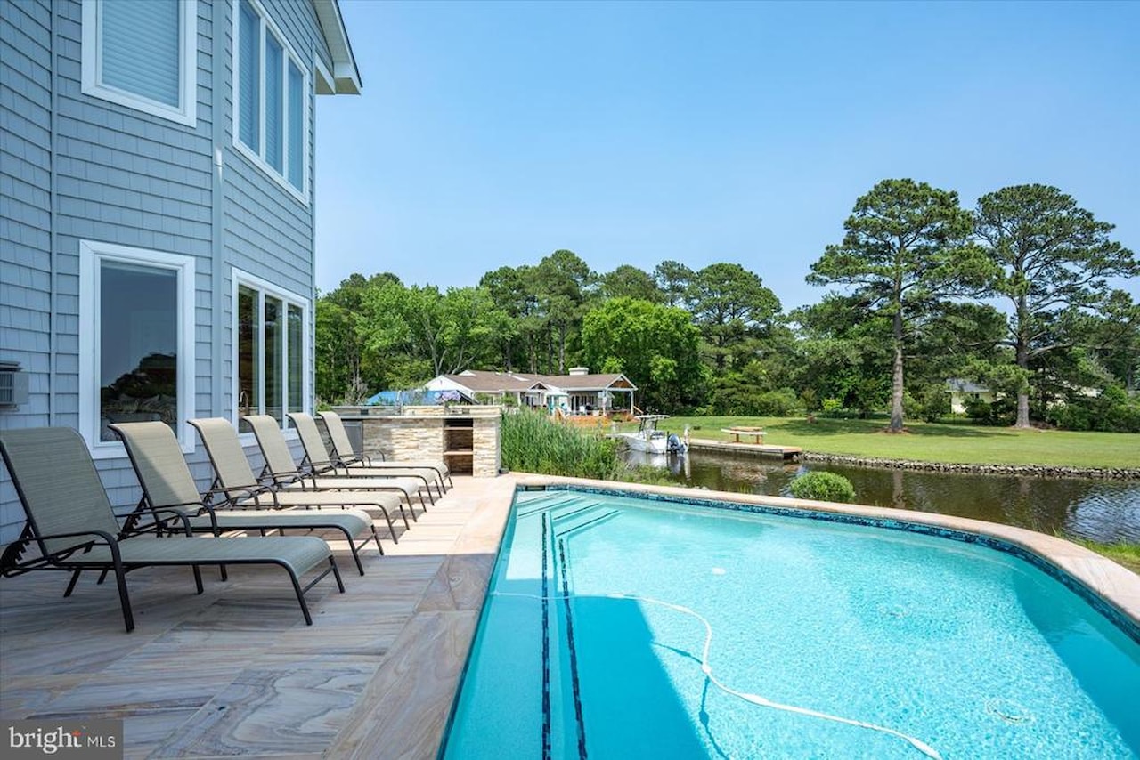  Real Estate for Sale - 11640 Gum Point Rd in Berlin Photo 12