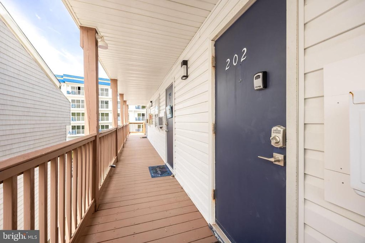 Tim Mark Real Estate for Sale - 11 91st St #202 in Ocean City Photo 3