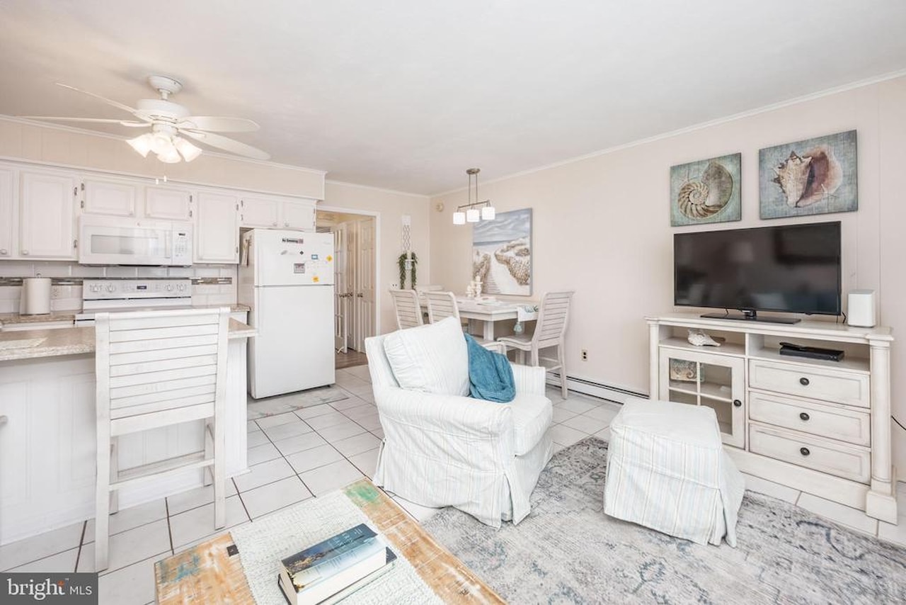 Tim Mark Real Estate for Sale - 11 91st St #202 in Ocean City Photo 14