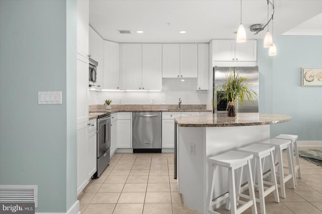 Gateway Grand Real Estate for Sale - 2 48th St #402 in Ocean City Photo 17