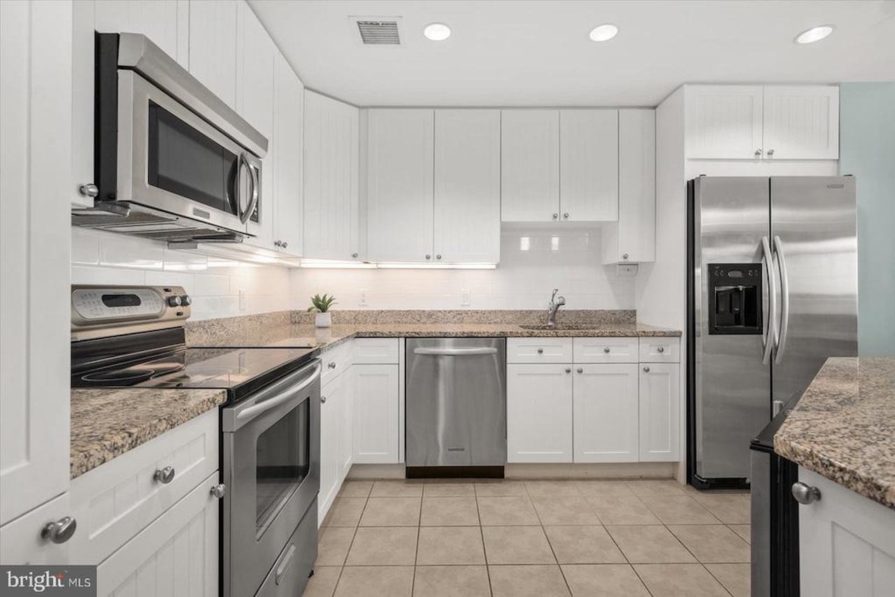 Gateway Grand Real Estate for Sale - 2 48th St #402 in Ocean City Photo 19