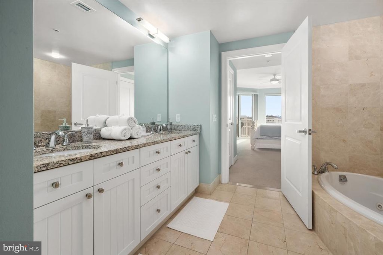 Gateway Grand Real Estate for Sale - 2 48th St #402 in Ocean City Photo 28