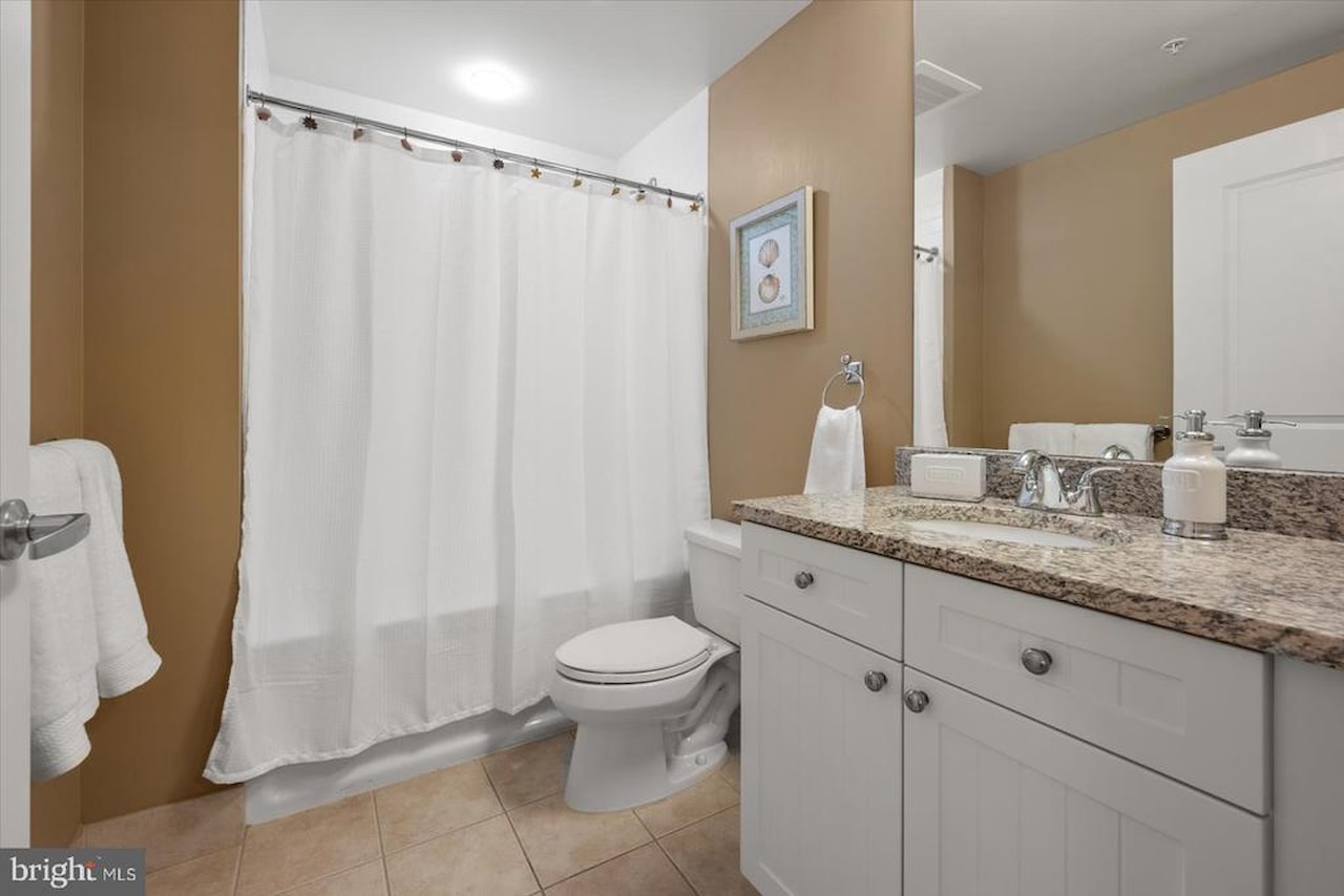 Gateway Grand Real Estate for Sale - 2 48th St #402 in Ocean City Photo 37