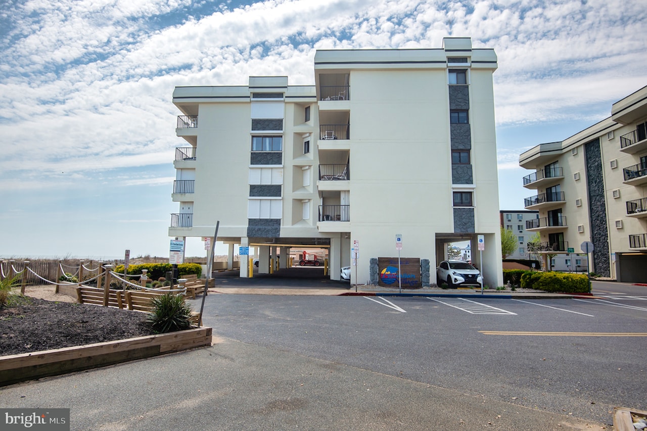 Waikiki Real Estate for Sale - 1 142nd St #A106 in Ocean City Photo 31