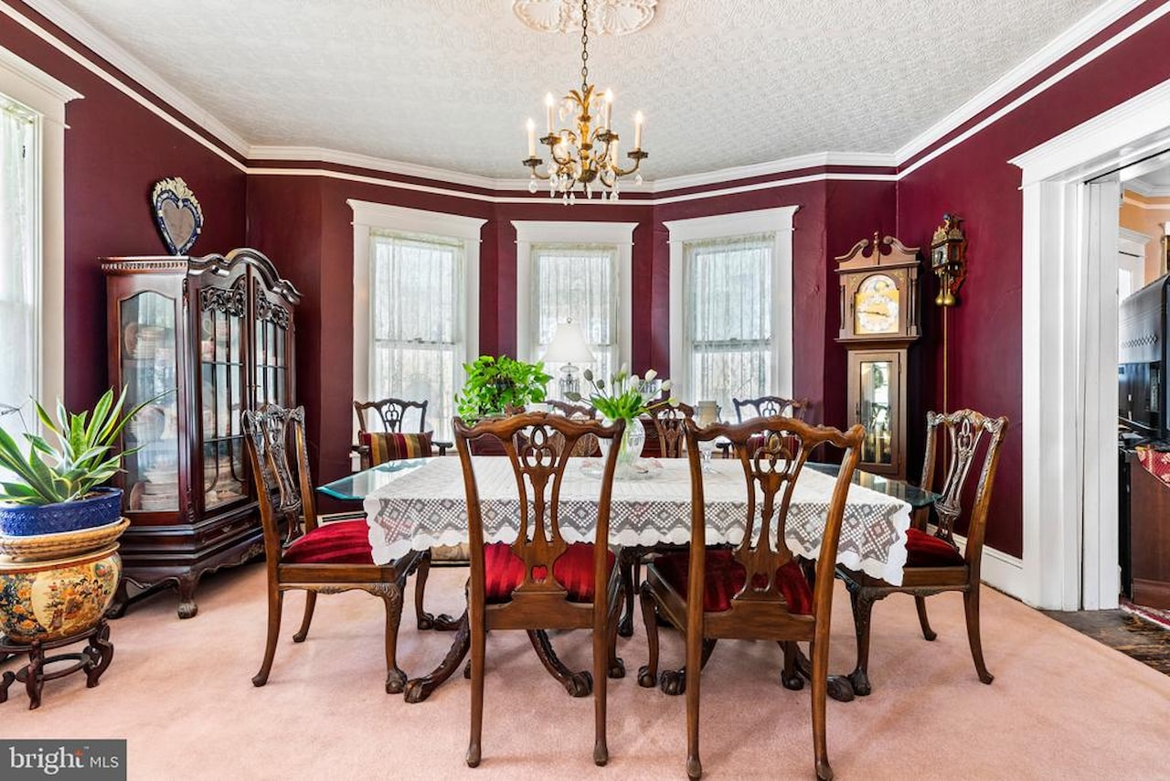  Real Estate for Sale - 207 Williams St in Berlin Photo 11