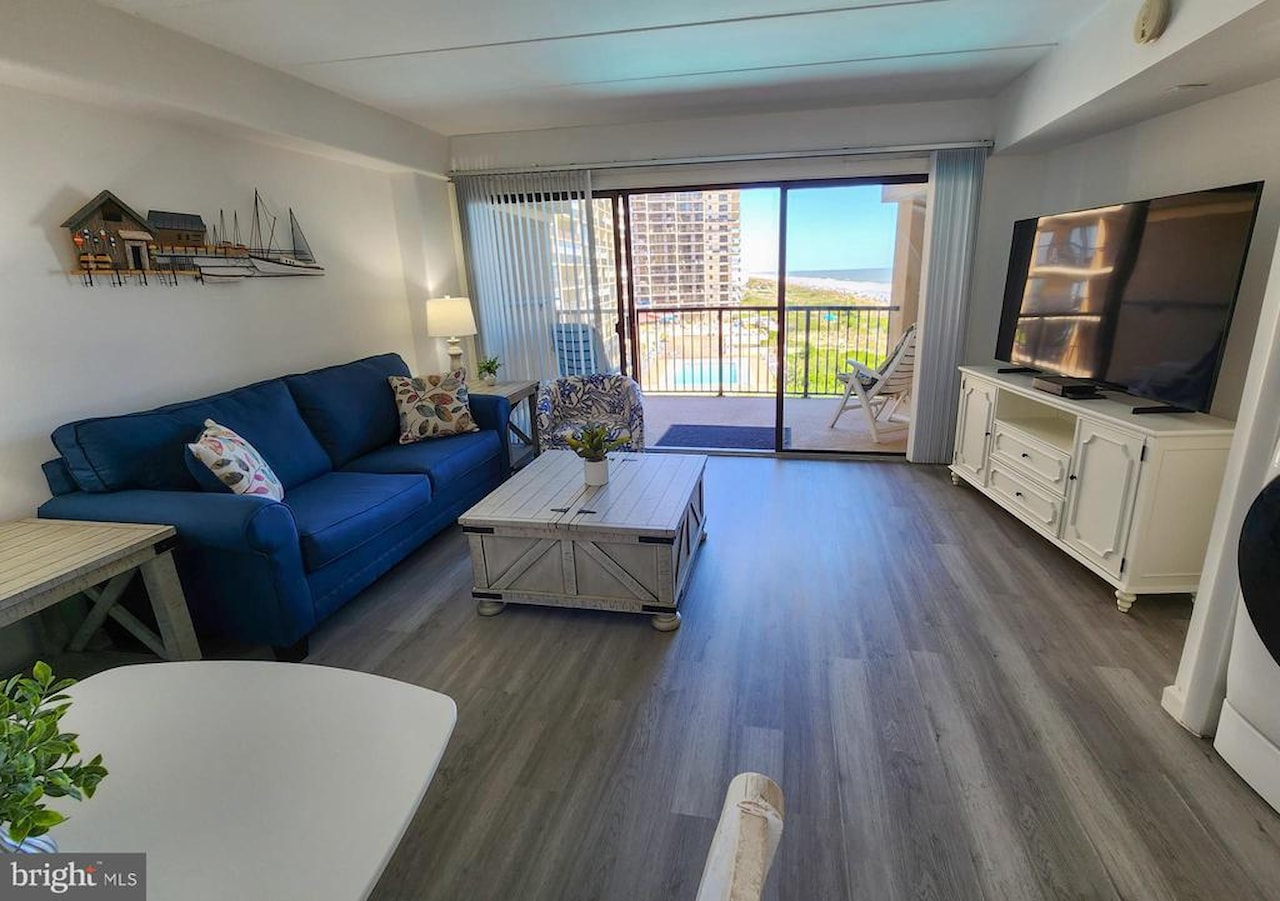 High Point South Real Estate for Sale - 11204 Coastal Hwy #4H in Ocean City Photo 4
