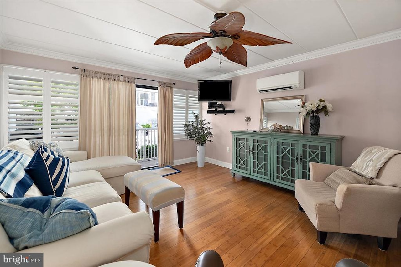 Seven Seas Real Estate for Sale - 15 35th St #101 in Ocean City Photo 8