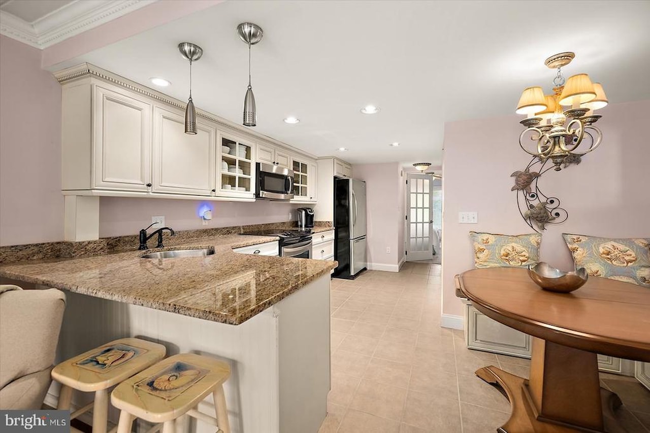 Seven Seas Real Estate for Sale - 15 35th St #101 in Ocean City Photo 21