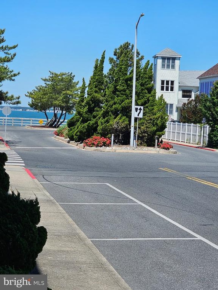 Jamaica Daybreak I Real Estate for Sale - 203 33rd St #102 in Ocean City Photo 11
