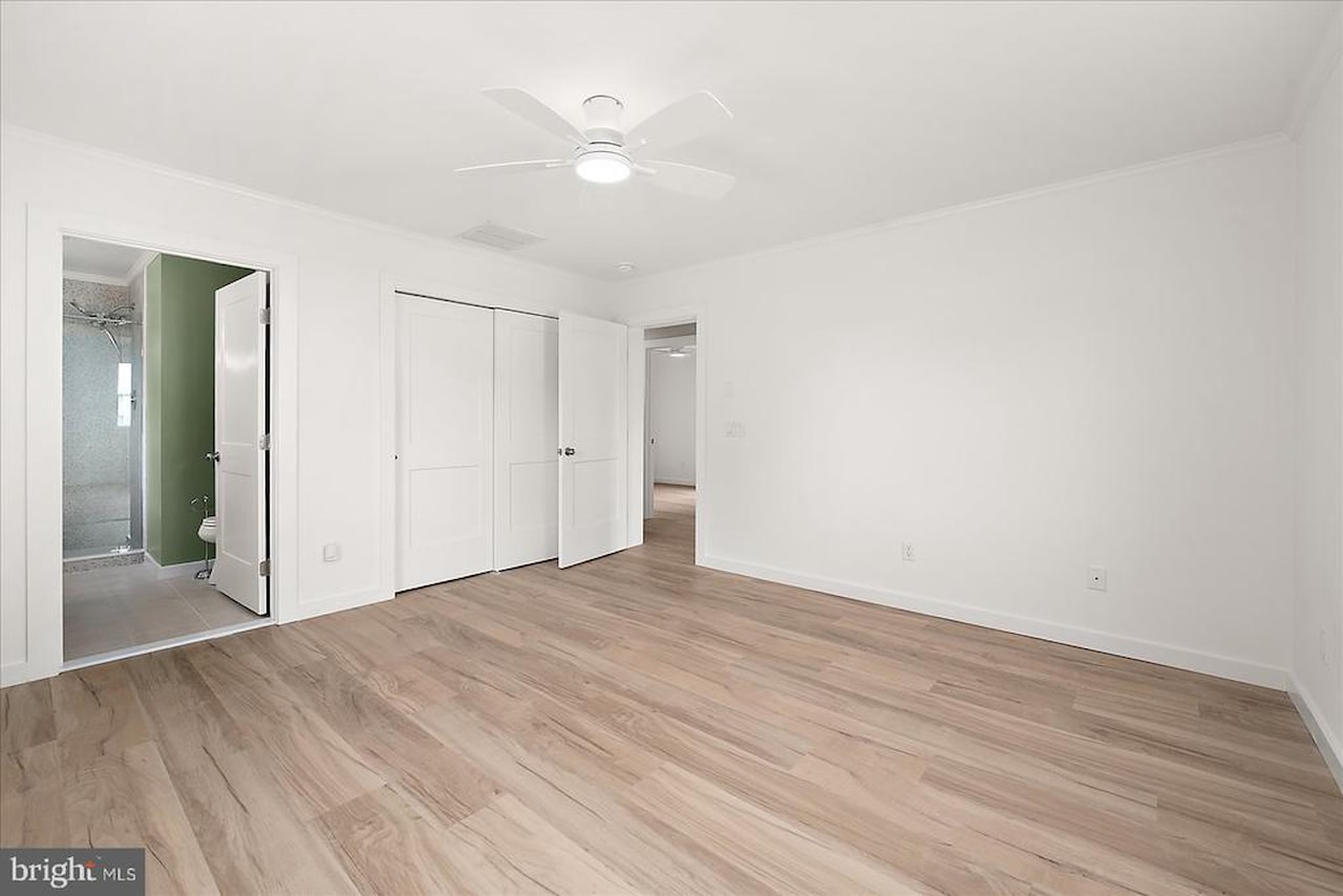  Real Estate for Sale - 100 Esham Ave in Berlin Photo 23