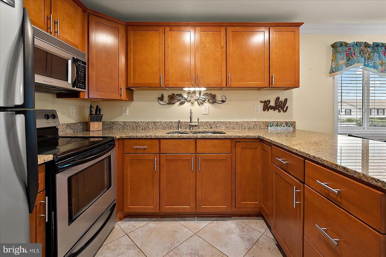 Teal Bay Real Estate for Sale - 149 Captains Quarters Rd #10302 in Ocean City Photo 14