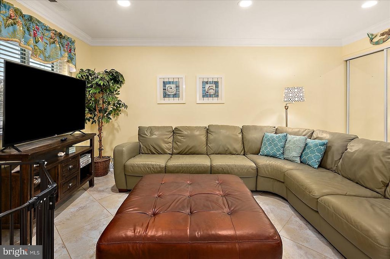 Teal Bay Real Estate for Sale - 149 Captains Quarters Rd #10302 in Ocean City Photo 7