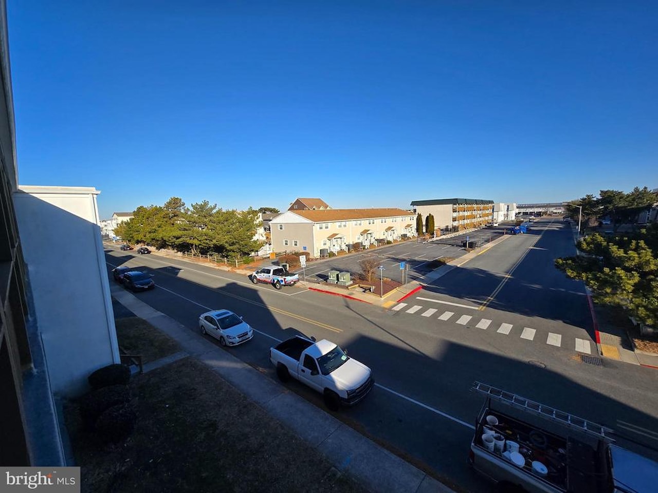 Summer Winds Real Estate for Sale - 417 Robin Dr #B301 in Ocean City Photo 2