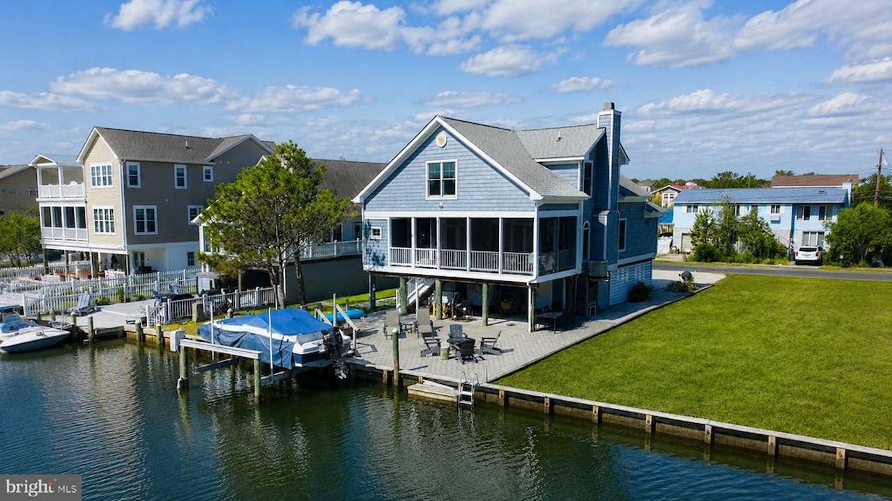  Real Estate for Sale - 138 Bayshore Dr in South Bethany Photo 3