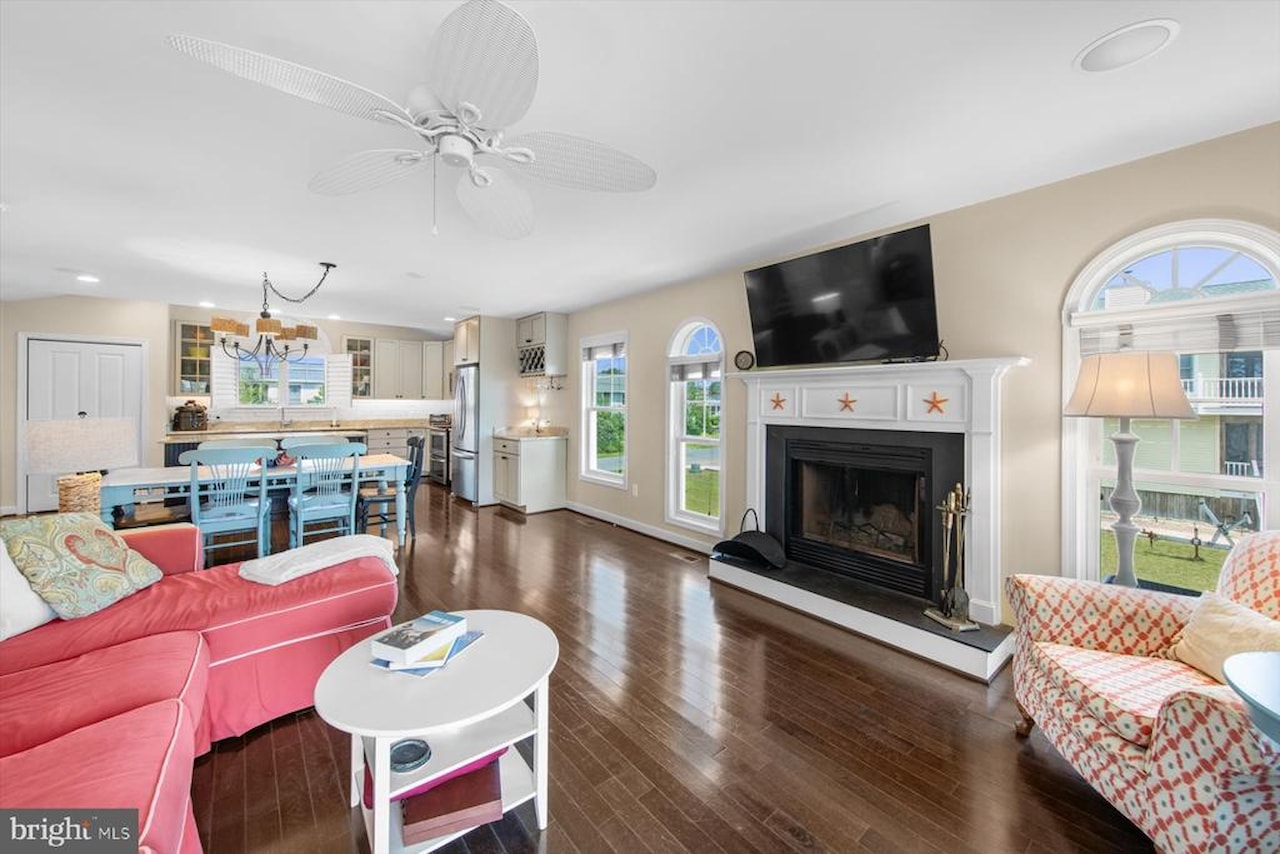  Real Estate for Sale - 138 Bayshore Dr in South Bethany Photo 9