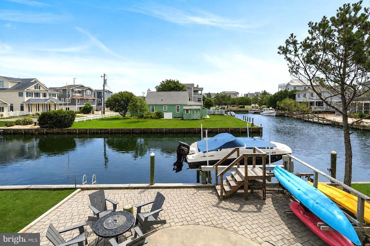  Real Estate for Sale - 138 Bayshore Dr in South Bethany Photo 12