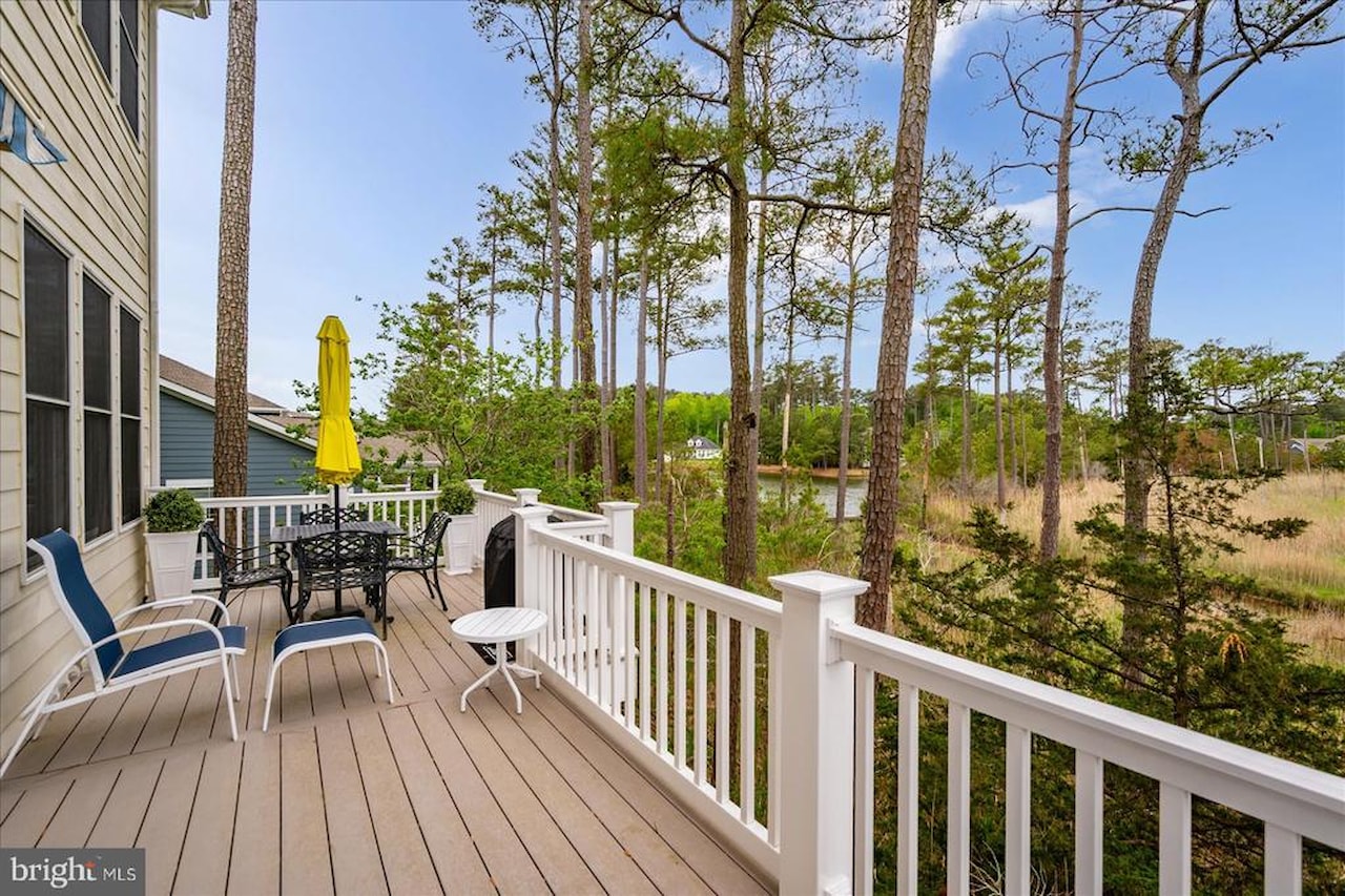  Real Estate for Sale - 10317 Quarter Deck Ln in Berlin Photo 65