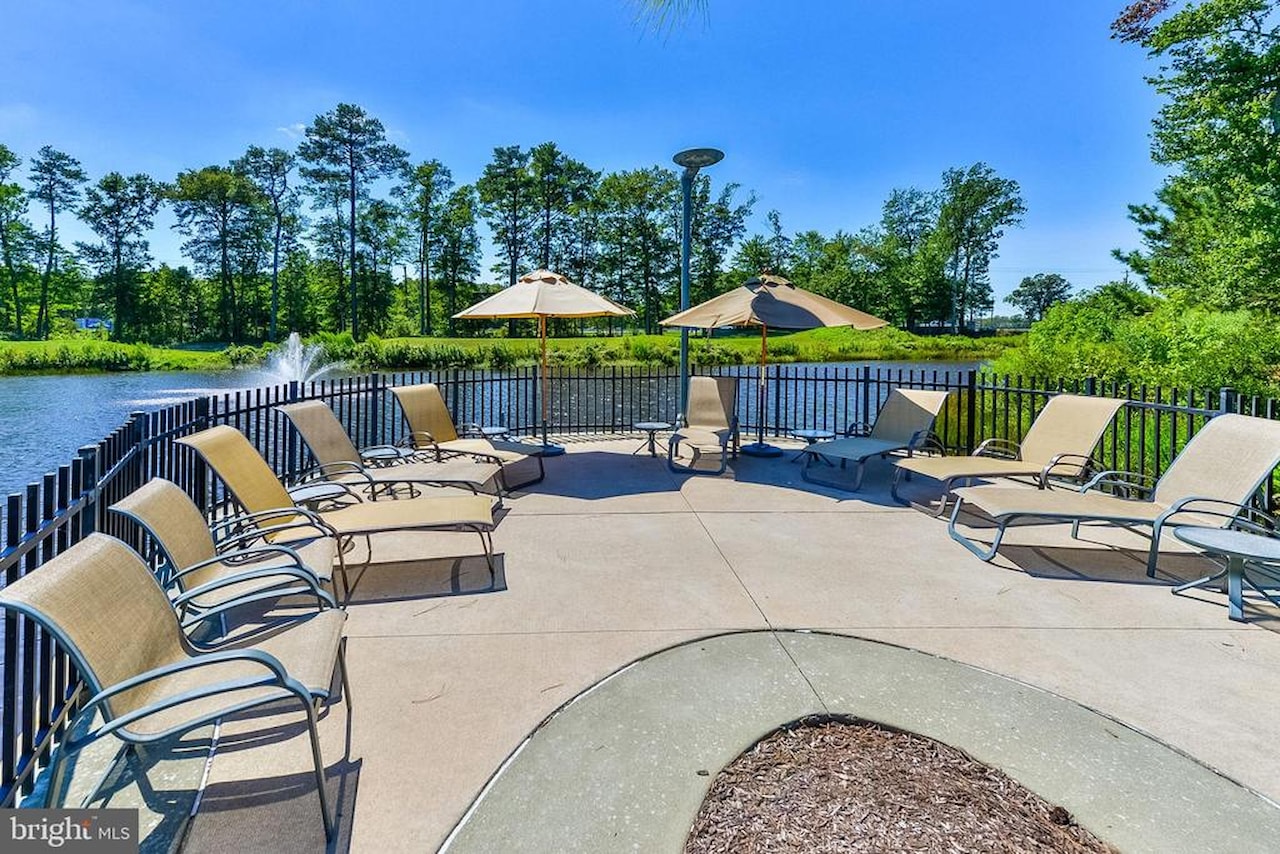  Real Estate for Sale - 10317 Quarter Deck Ln in Berlin Photo 89