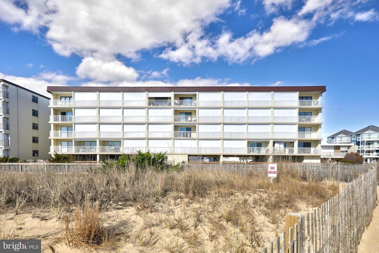 Cara Mar Real Estate for Sale - 12305 Wight St #102 in Ocean City Photo 7