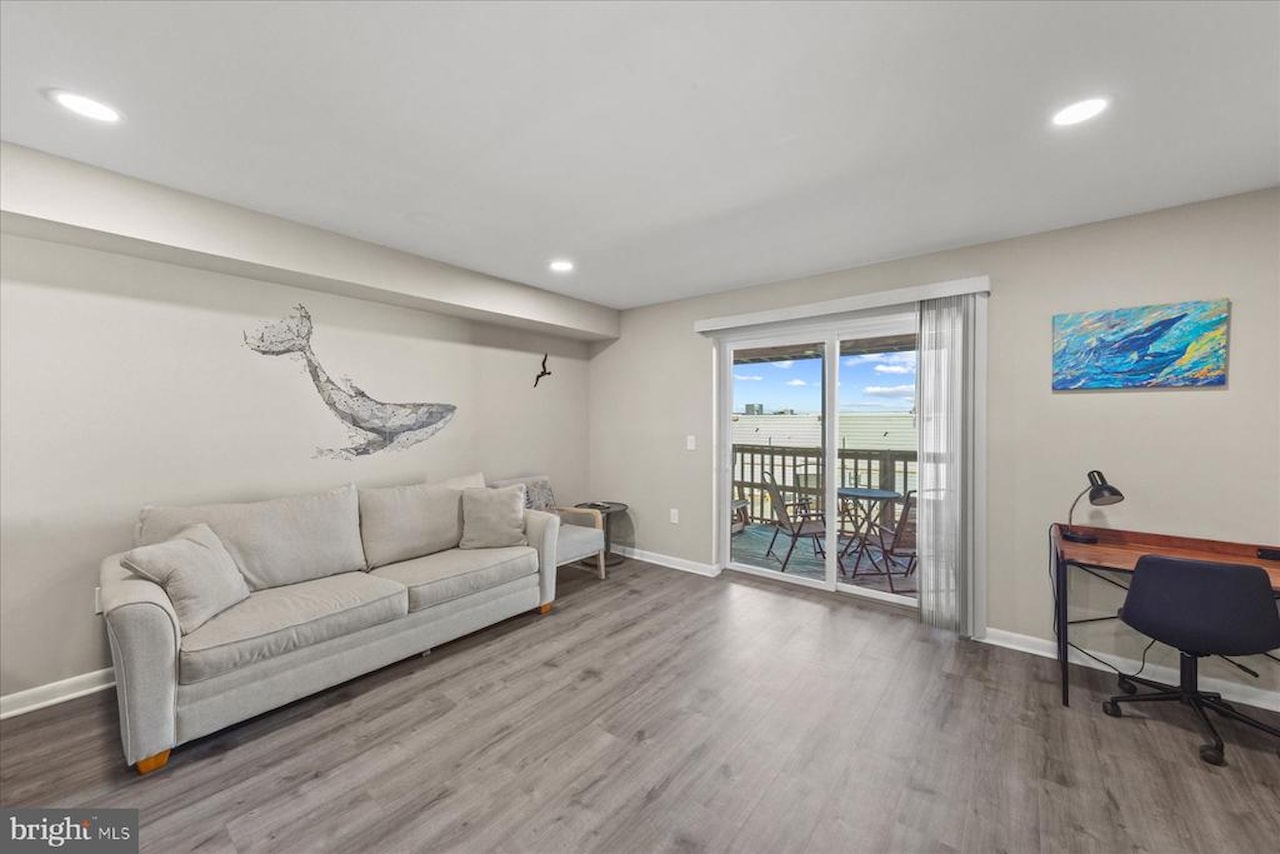 Raffles Real Estate for Sale - 104 127th St #22101 in Ocean City Photo 5