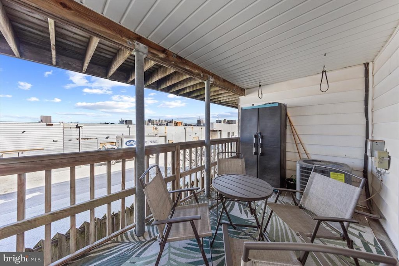 Raffles Real Estate for Sale - 104 127th St #22101 in Ocean City Photo 16