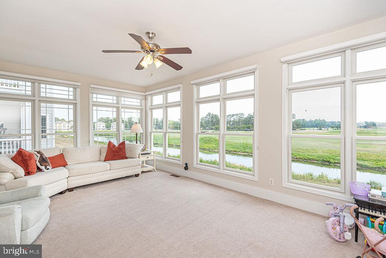  Real Estate for Sale - 11436 Maid At Arms Ln in Berlin Photo 10