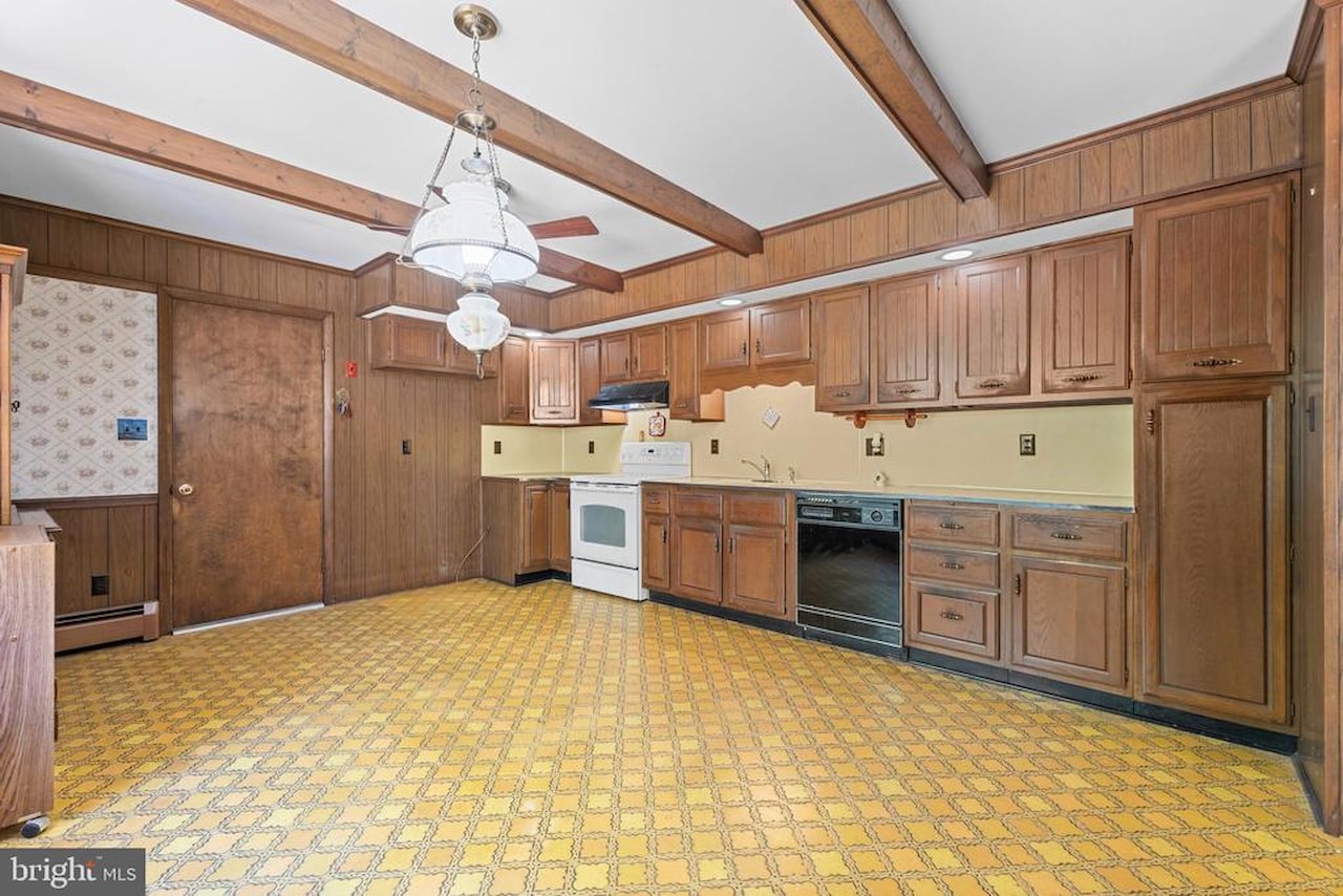  Real Estate for Sale - 33023 Vines Creek Rd in Dagsboro Photo 23