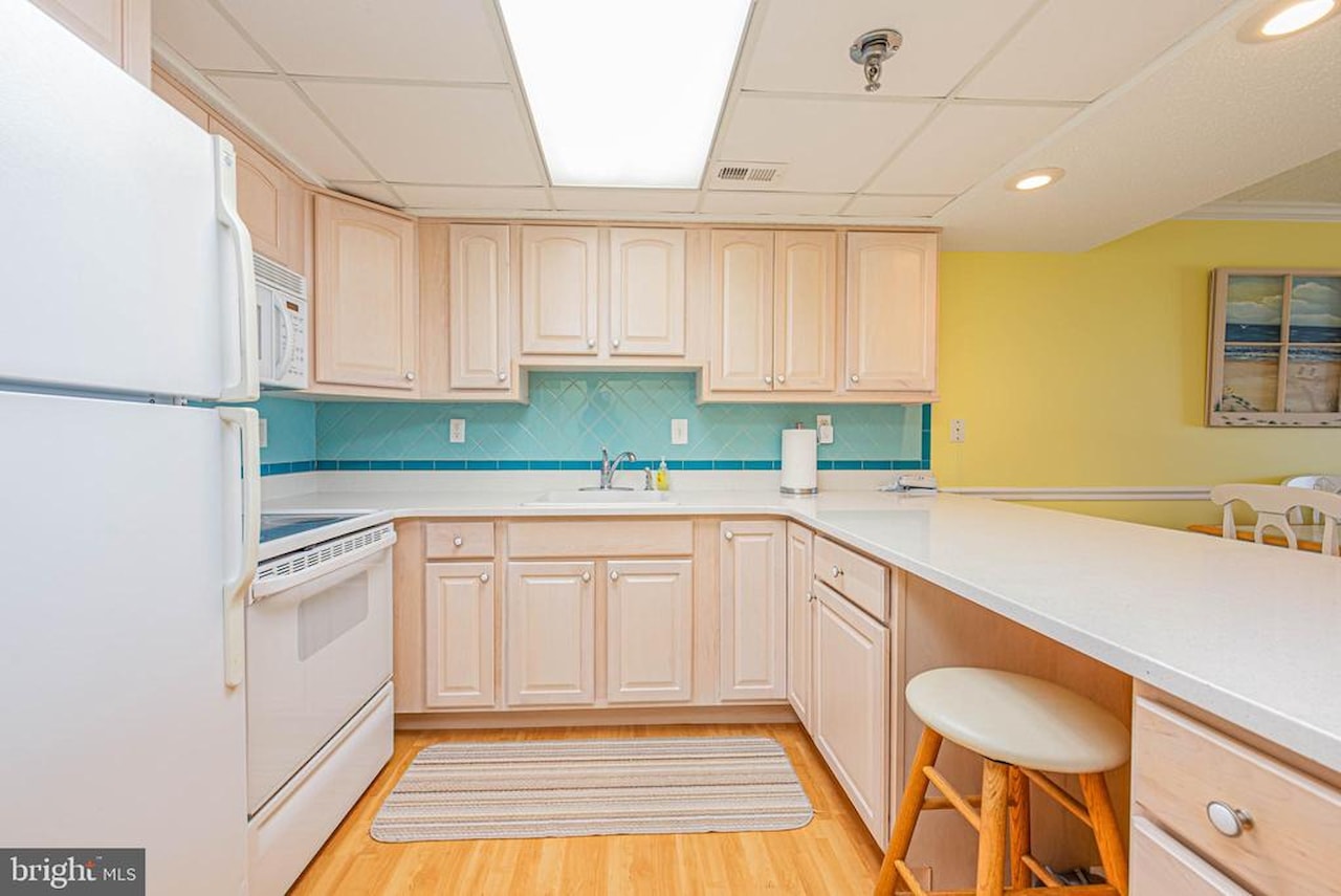 Waikiki Real Estate for Sale - 1 142nd St #203 in Ocean City Photo 9