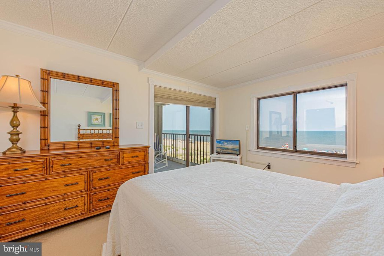 Waikiki Real Estate for Sale - 1 142nd St #203 in Ocean City Photo 13