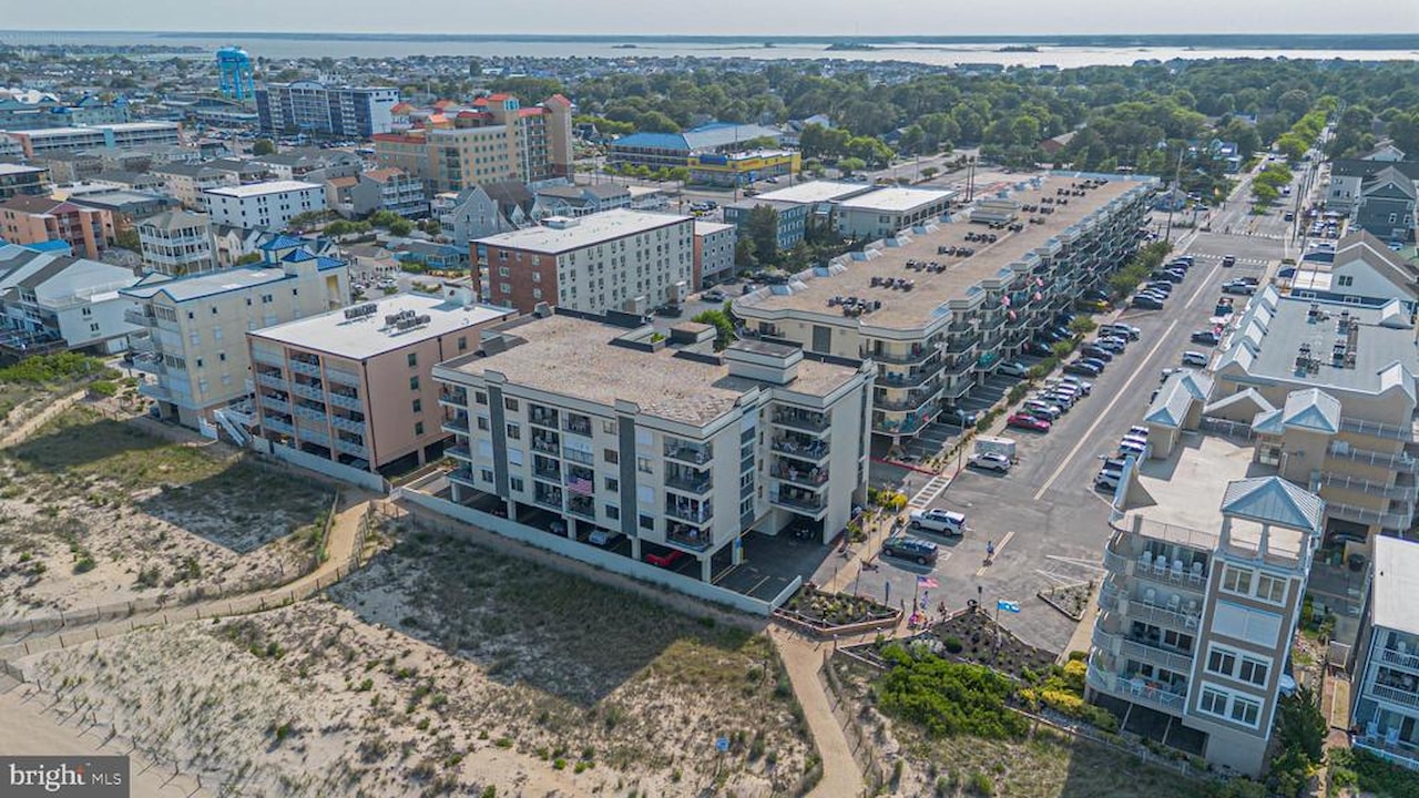 Waikiki Real Estate for Sale - 1 142nd St #203 in Ocean City Photo 25
