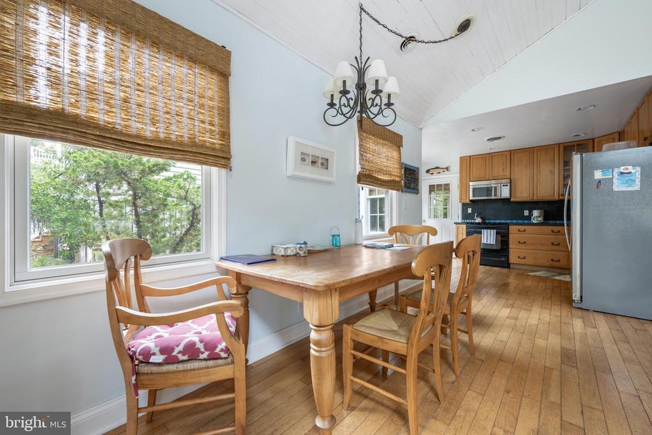  Real Estate for Sale - 647 Evans Ave in Bethany Beach Photo 13