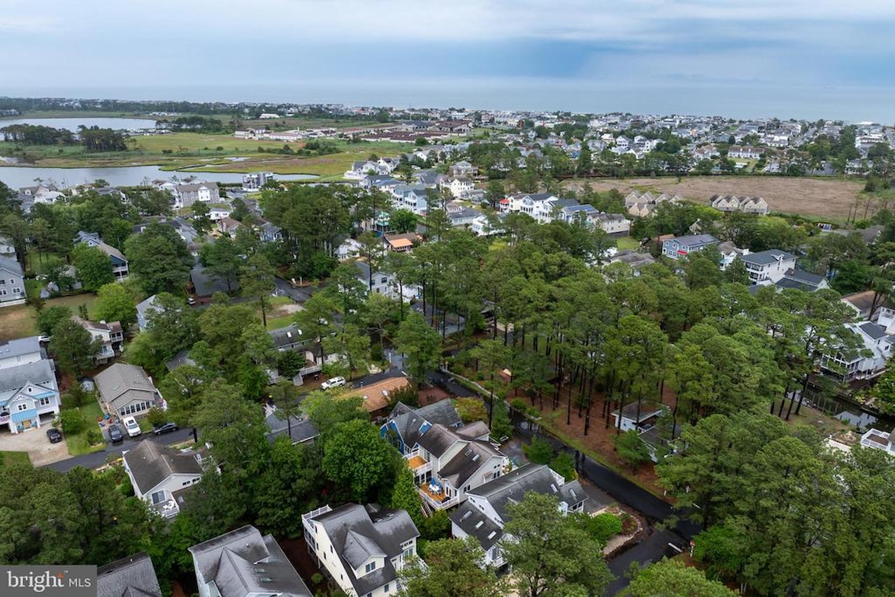  Real Estate for Sale - 647 Evans Ave in Bethany Beach Photo 28