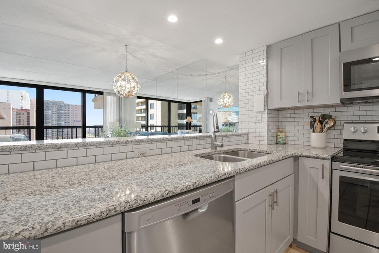 Sea Watch Real Estate for Sale - 11500 Coastal Hwy #918 in Ocean City Photo 6