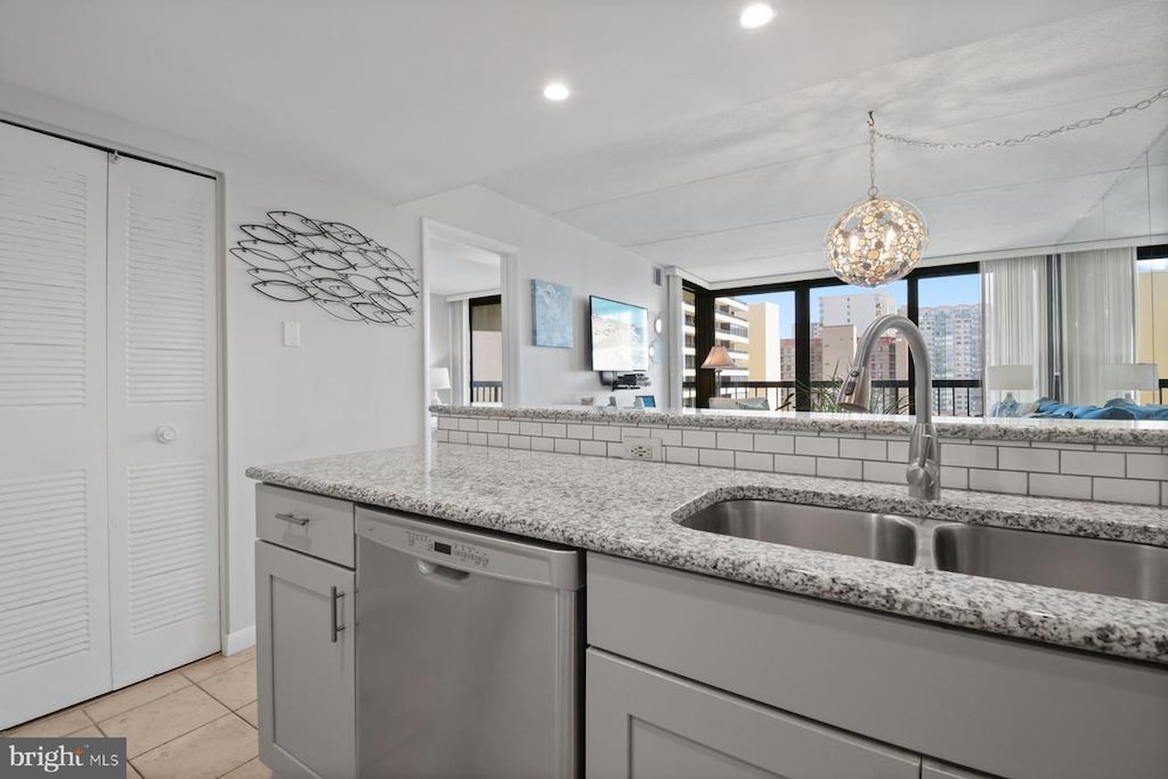 Sea Watch Real Estate for Sale - 11500 Coastal Hwy #918 in Ocean City Photo 9