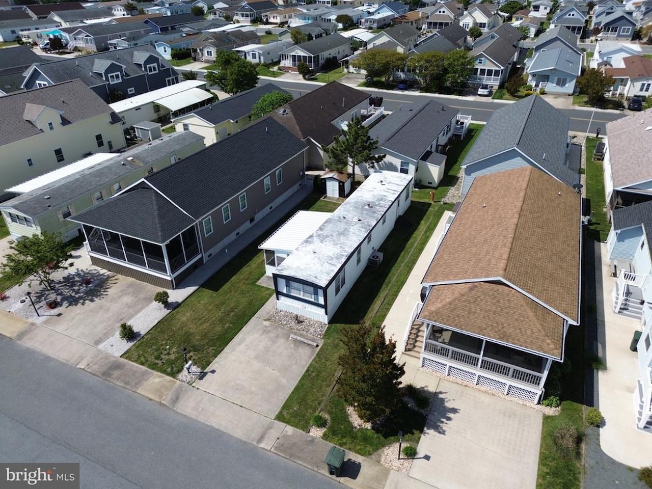 Montego Bay Civic Association Real Estate for Sale - 163 Clam Shell Rd in Ocean City Photo 3
