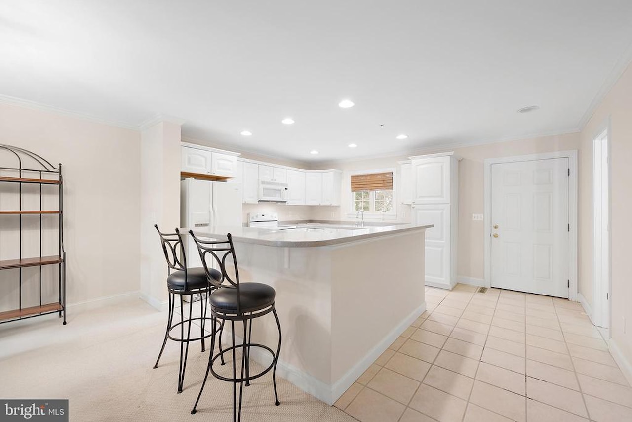 Ocean Village At Old Real Estate for Sale - 9701 Village Ln #5 in Ocean City Photo 12