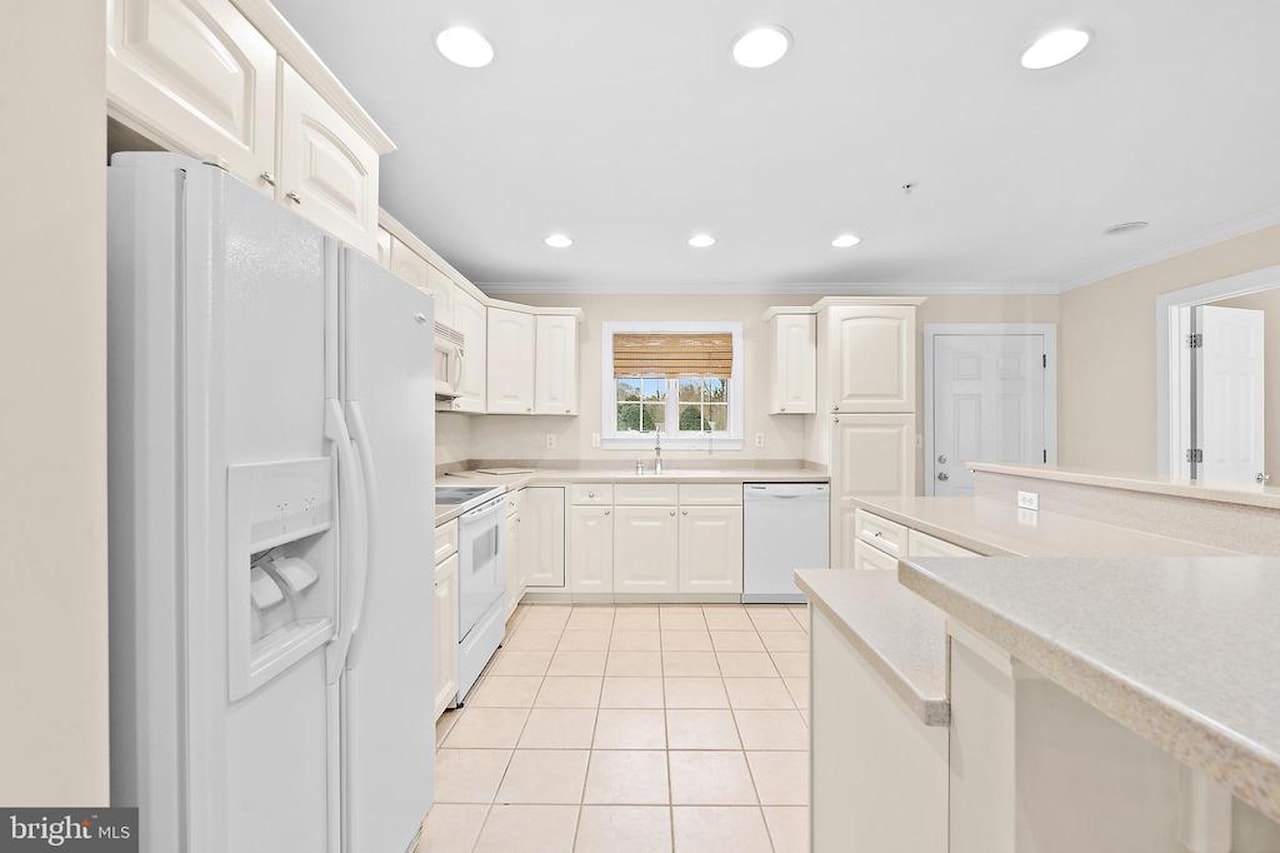 Ocean Village At Old Real Estate for Sale - 9701 Village Ln #5 in Ocean City Photo 13